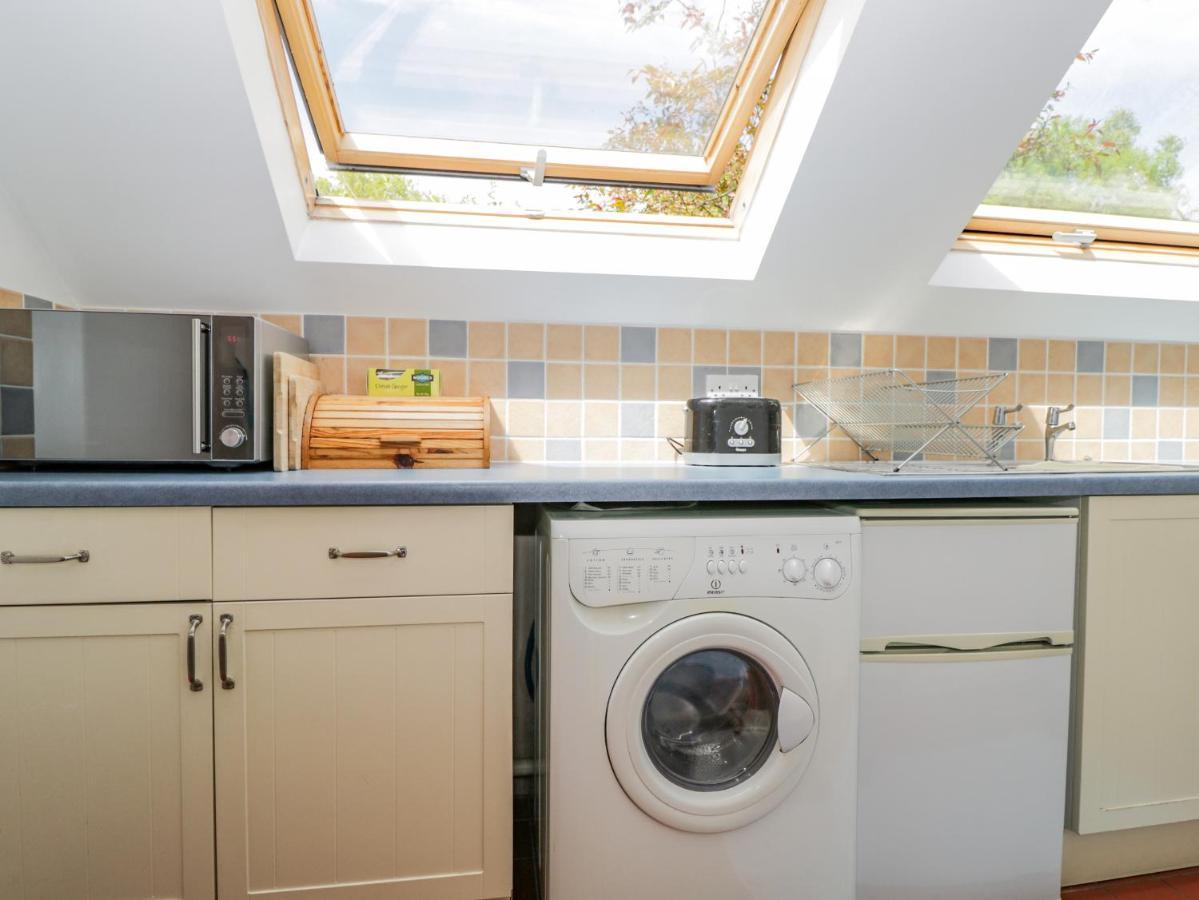 Parkfield Cottage Sturminster Marshall ภายนอก รูปภาพ